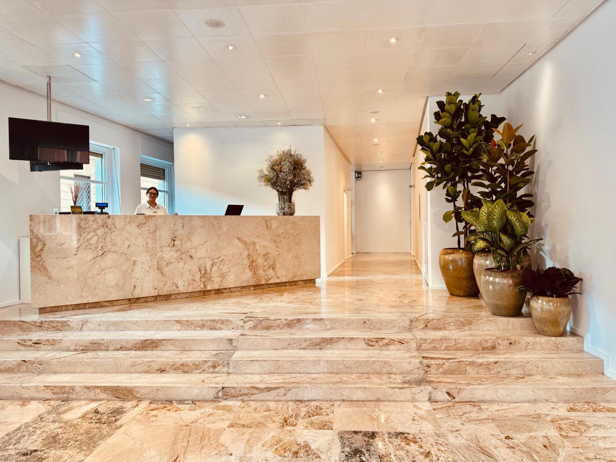 Hotel Pex Мантова Екстериор снимка