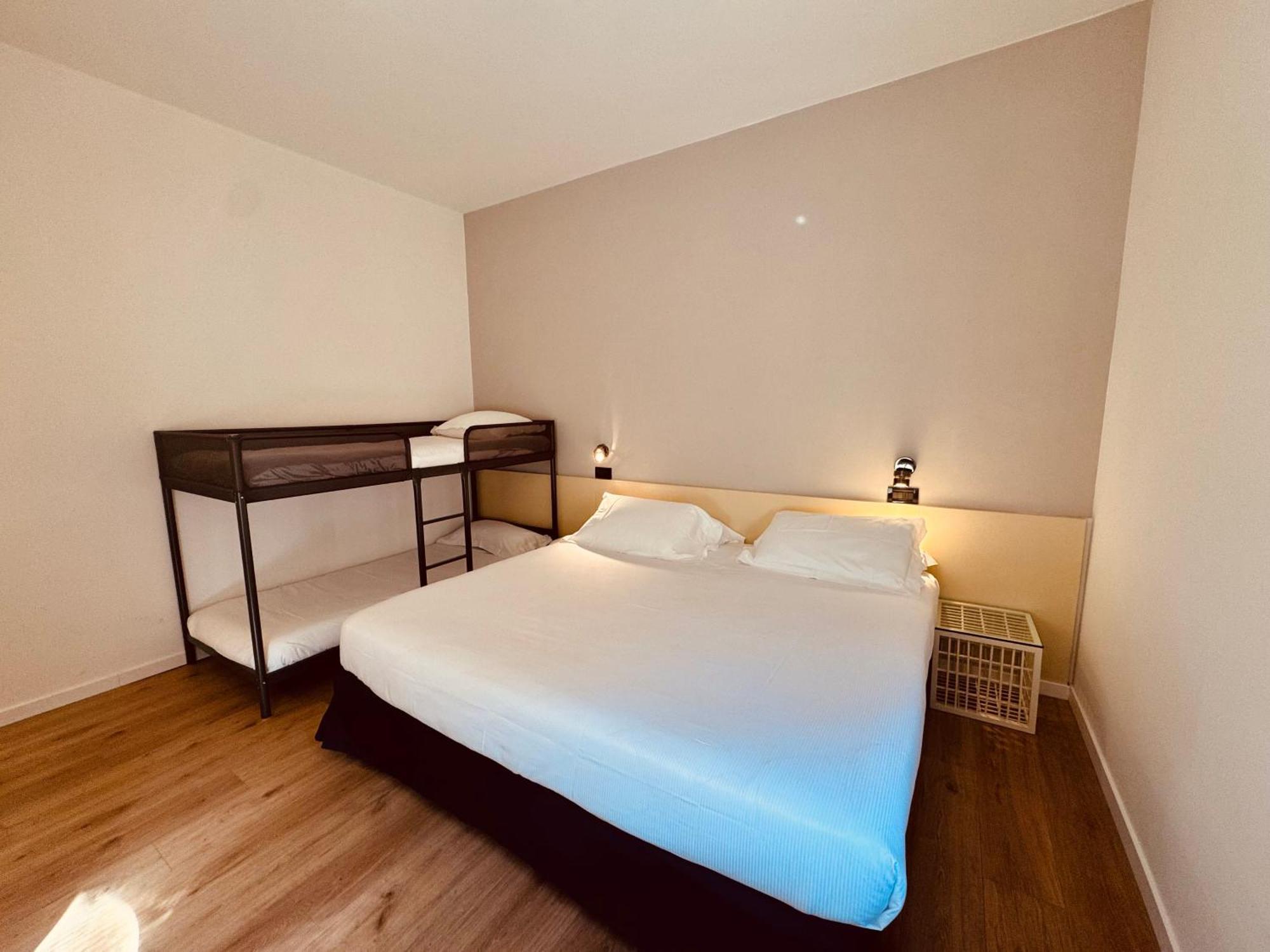 Hotel Pex Мантова Екстериор снимка